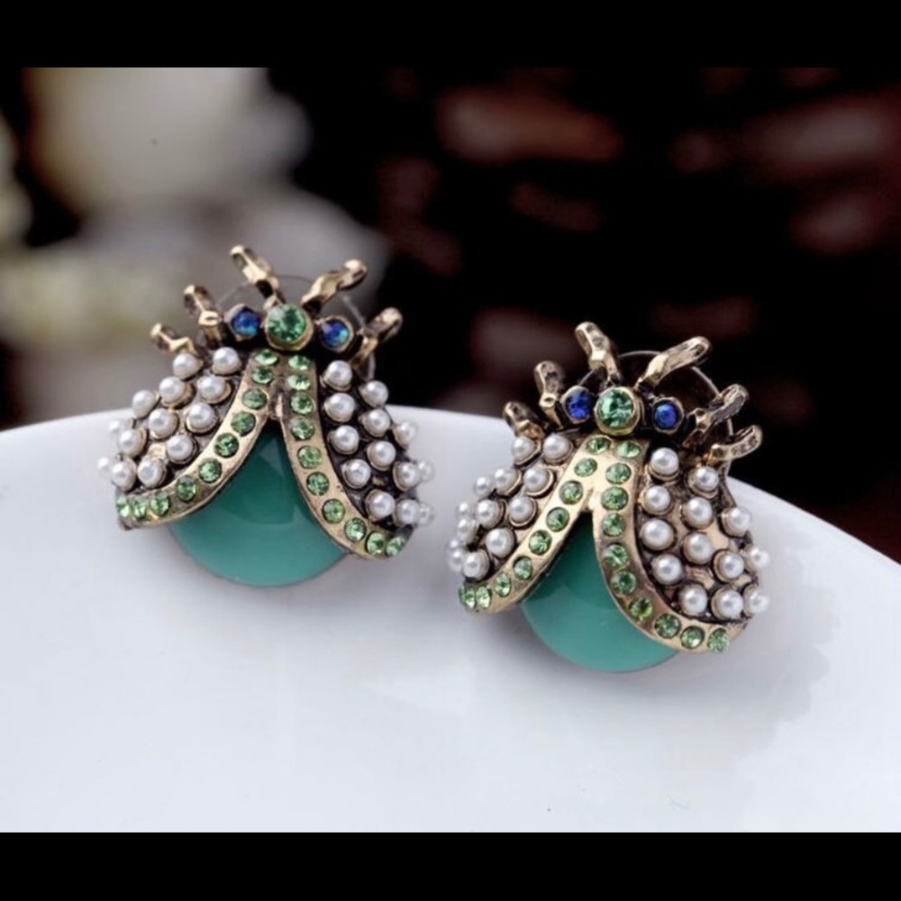 Chic Ladybug Pearl CZ Stud Earrings